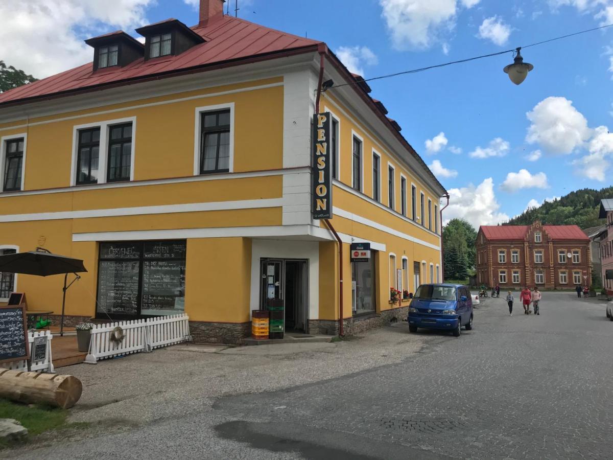 Penzion U Hlavacu Horní Maršov Eksteriør bilde